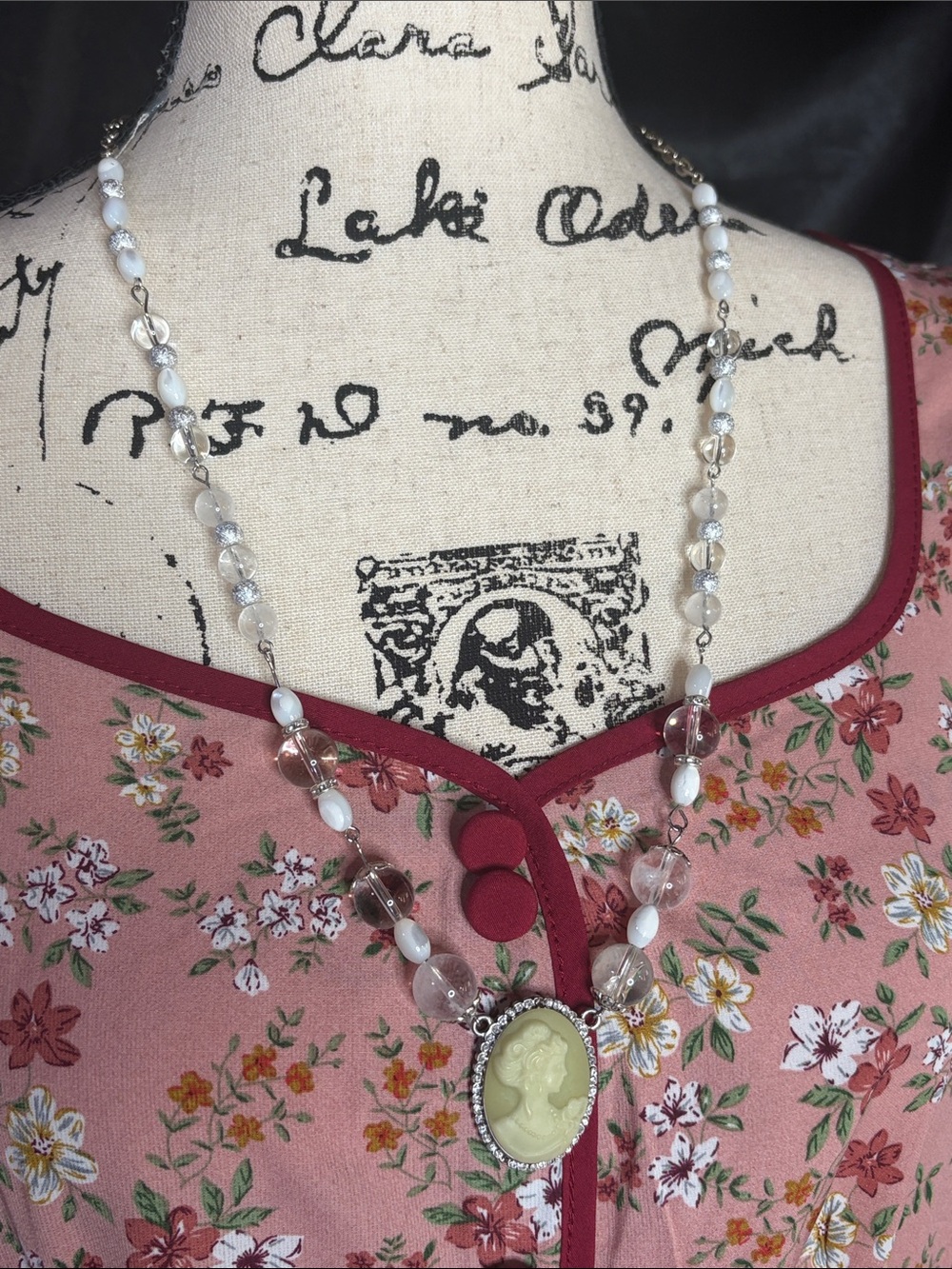 OLD WORLD ROMANTIC Cameo Necklace Handmade Quartz Shell French Countryside Boho